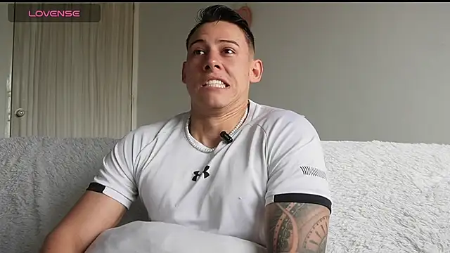 Muscle King Cum online show from May 28, 12:57 pm