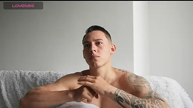 Muscle King Cum online show from May 29, 1:53 pm