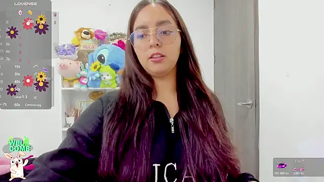 Snapshot of Valery7rose_ chatting on July 2, 4:24 pm Valery7rose online show from July 2, 4:24 pm