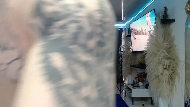 Angel bran online show from April 3, 7:12 pm