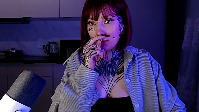 tradishka online show from February 8, 10:40 pm