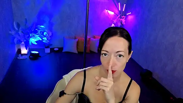 Snapshot of kimberlyray777 chatting on July 31, 7:08 am kimberlyray777 online show from July 31, 7:08 am