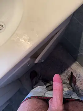 Snapshot of ThePussyLoverr_ chatting on October 24, 12:56 pm ThePussyLoverr online show from October 24, 12:56 pm