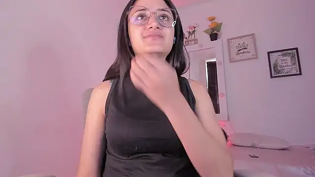  Caroliinee  online show from September 9, 4:50 pm