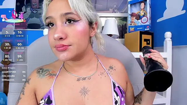 miss danika online show from March 20, 2:10 pm