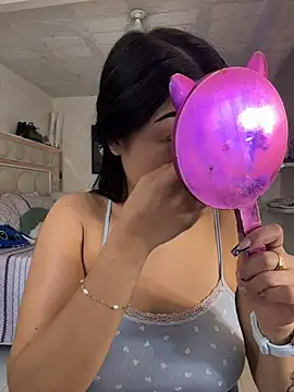 lucianaroy online show from July 16, 4:46 pm