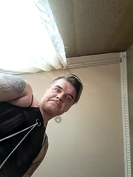 DjiniCD online show from February 11, 10:26 am