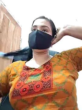 Ritusri Dotta online show from February 18, 4:04 am