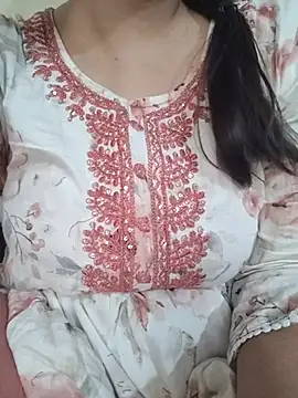 Snapshot of jenny4you chatting on June 19, 9:35 am jenny4you online show from June 19, 9:35 am