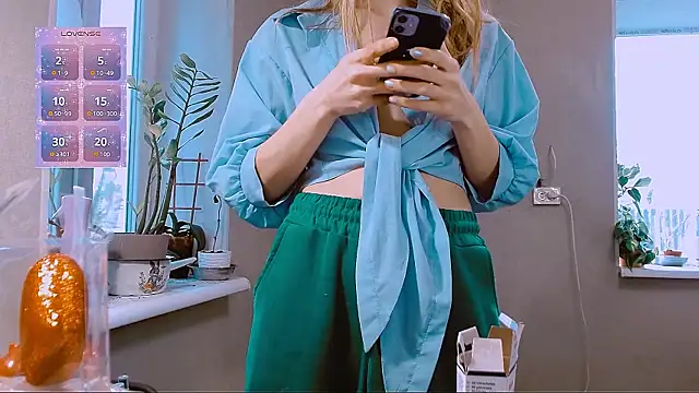 RosaJil online show from February 13, 1:18 pm