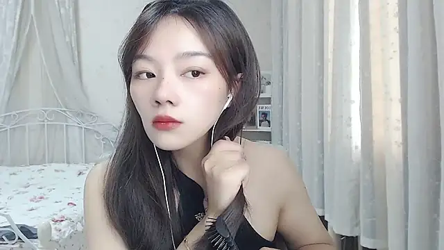 Snapshot of Jenny-Z chatting on May 24, 12:59 am Jenny-Z online show from May 24, 12:59 am
