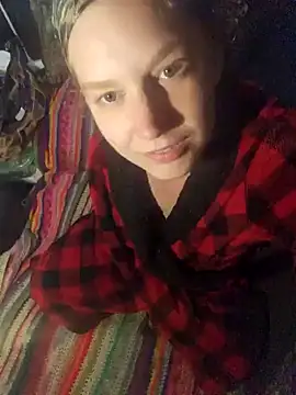 Snapshot of shadow199393 chatting on December 28, 9:51 pm shadow199393 online show from December 28, 9:51 pm