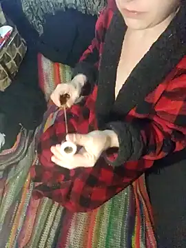 Snapshot of shadow199393 chatting on January 17, 3:45 am shadow199393 online show from January 17, 3:45 am