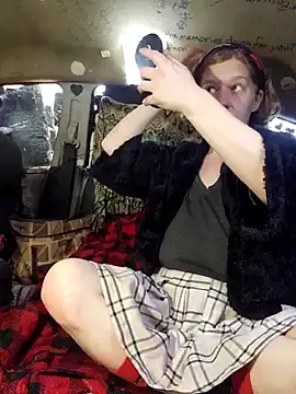 Snapshot of shadow199393 chatting on February 14, 8:05 pm shadow199393 online show from February 14, 8:05 pm