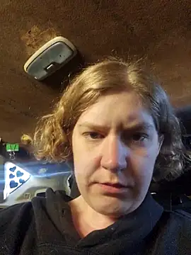 Snapshot of shadow199393 chatting on March 22, 7:31 pm shadow199393 online show from March 22, 7:31 pm