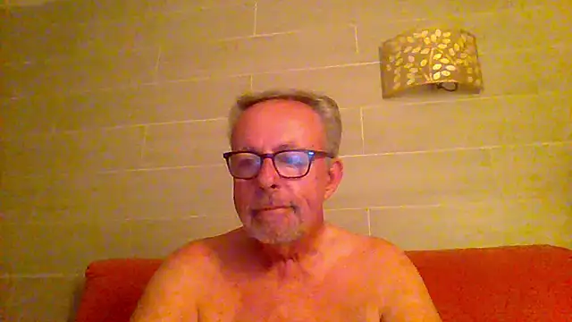 tuggy59 online show from May 30, 4:09 am