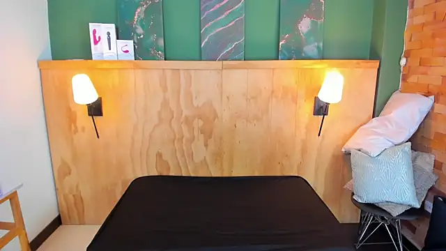 taylor bennet online show from March 18, 12:14 pm