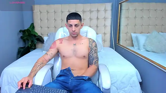 Alex cute77 online show from September 11, 12:16 pm