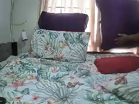 Real1SweetQueen online show from April 17, 4:59 am