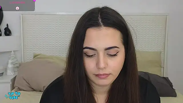 Snapshot of Eva_Rogers_ chatting on December 23, 2:28 pm Eva Rogers  online show from December 23, 2:28 pm