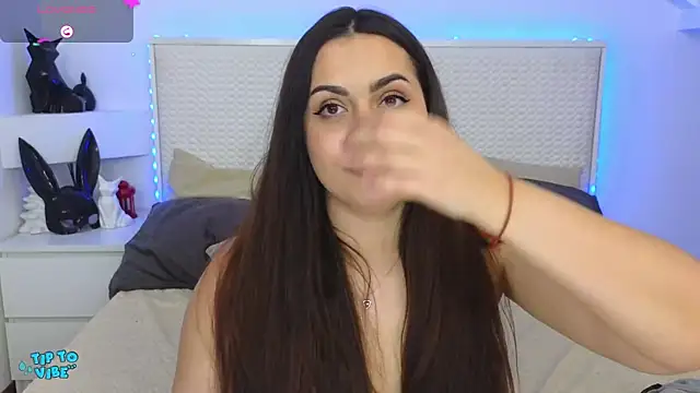 Snapshot of Eva_Rogers_ chatting on January 22, 4:55 pm Eva Rogers  online show from January 22, 4:55 pm