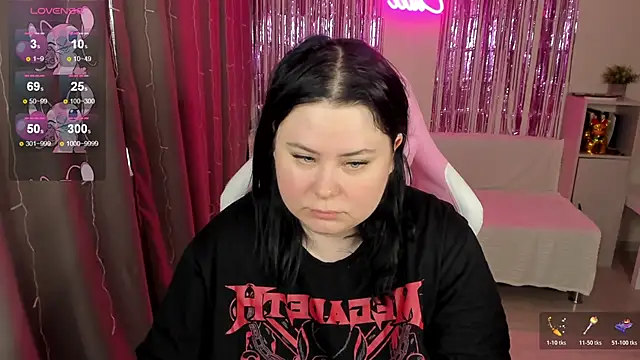 Snapshot of Akemi_BBW chatting on April 21, 4:08 am Akemi BBW online show from April 21, 4:08 am