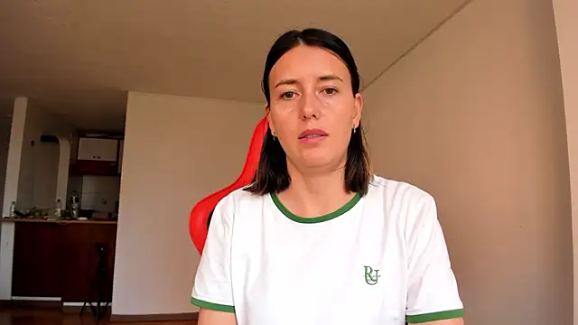 zoe jeane beker online show from February 28, 9:55 pm