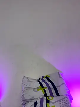 Snapshot of Anette_ chatting on October 28, 8:00 pm Anette online show from October 28, 8:00 pm