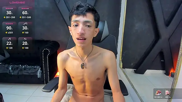 DereckCooperr online show from November 7, 11:05 pm