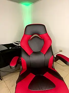 DereckCooperr online show from January 11, 3:00 am