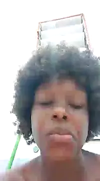 bebygirl143s online show from December 27, 4:21 pm