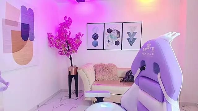 Isa reel online show from November 25, 7:36 pm