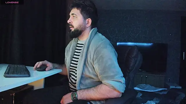 Eduu2322 online show from January 2, 1:06 am