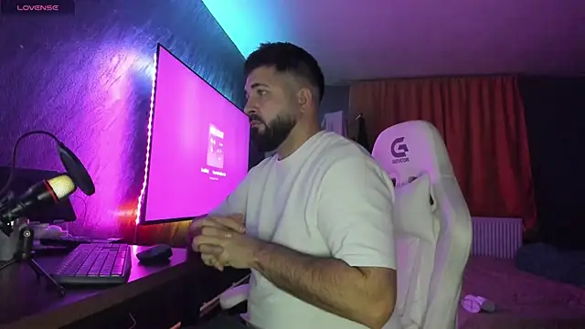 Eduu2322 online show from December 17, 10:38 pm