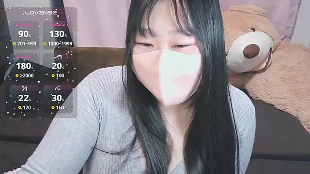 yuinyan3150 online show from March 24, 5:18 pm