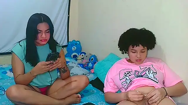 Snapshot of vanellope12 chatting on June 23, 2:42 am vanellope12 online show from June 23, 2:42 am