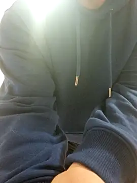 Snapshot of iang6348 chatting on February 1, 5:39 am iang6348 online show from February 1, 5:39 am