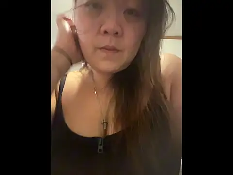 asianmama888 online show from October 18, 6:30 pm