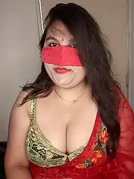 Snapshot of Love-priya chatting on January 10, 7:14 am Love-priya online show from January 10, 7:14 am