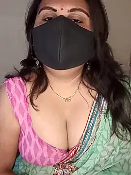 Snapshot of Love-priya chatting on March 4, 7:08 am Love-priya online show from March 4, 7:08 am