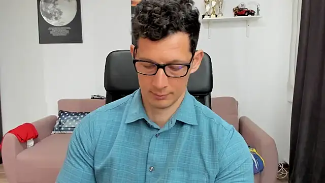 BrutusK08 online show from March 4, 10:13 am