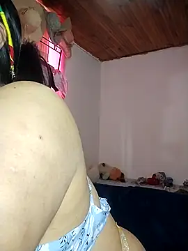 KATYGONZALEZ online show from June 26, 3:49 pm