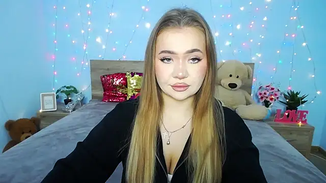 Snapshot of StacyYellig chatting on January 14, 8:04 pm StacyYellig online show from January 14, 8:04 pm