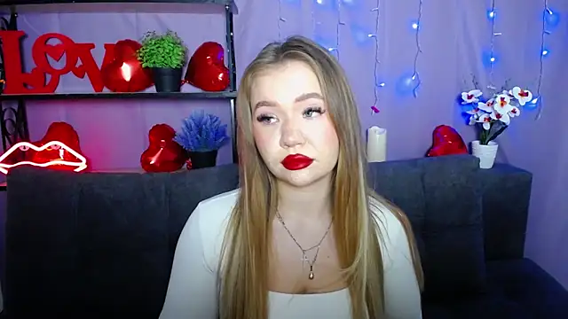 Snapshot of StacyYellig chatting on March 7, 6:57 am StacyYellig online show from March 7, 6:57 am