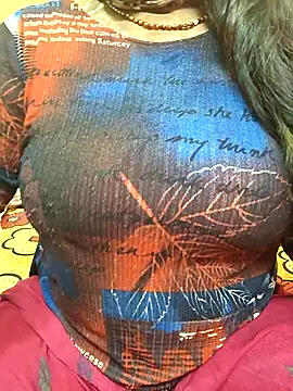 CUTE SOPHIA- online show from January 18, 1:09 am