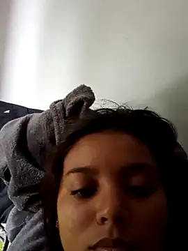 Snapshot of stefanie010 chatting on April 5, 2:58 pm stefanie010 online show from April 5, 2:58 pm