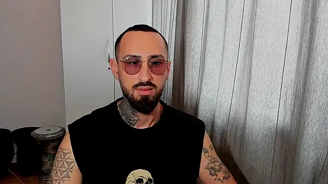 Baddfuckerr online show from January 21, 1:22 pm