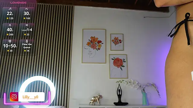 LillyDolls23 online show from November 23, 12:38 pm