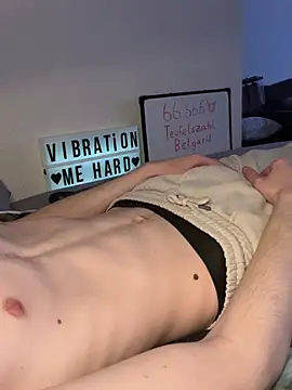 secret dream415 online show from April 13, 7:19 pm