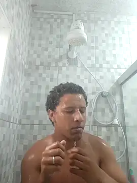 Snapshot of Nicolaskribeiro chatting on October 12, 1:10 pm Nicolaskribeiro online show from October 12, 1:10 pm